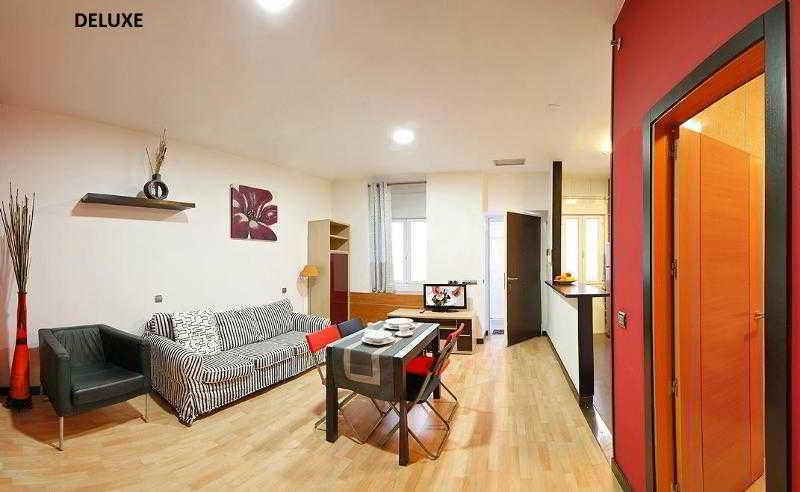 Apartamentos El Tiempo Мадрид Экстерьер фото