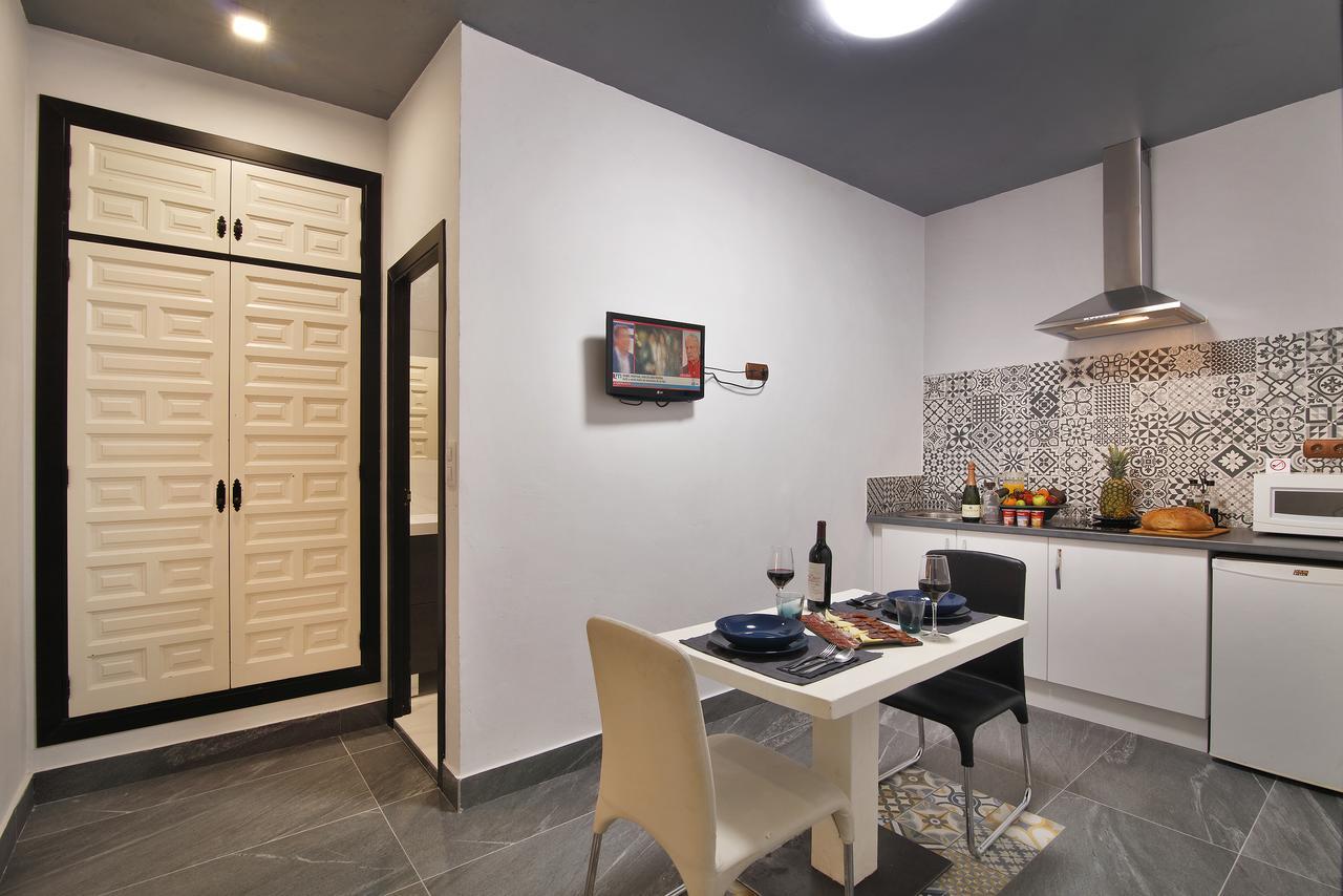 Apartamentos El Tiempo Мадрид Экстерьер фото